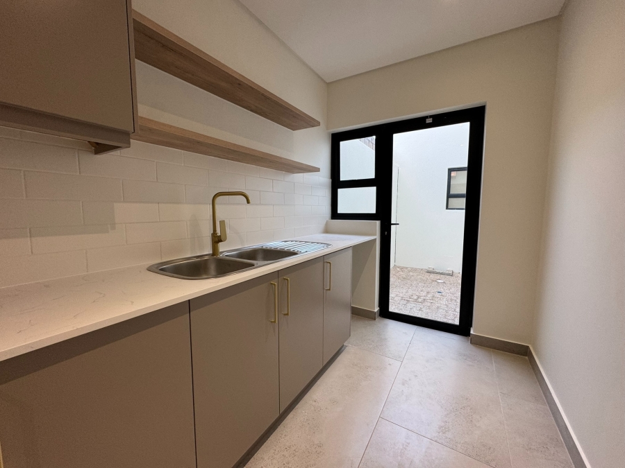 4 Bedroom Property for Sale in Sandown Western Cape